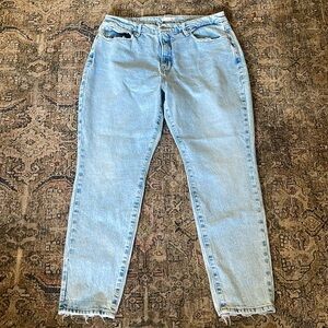 Good American GOOD GIRLFRIEND HIGH WAISTED JEANS GGHDBK602T Size 14/32